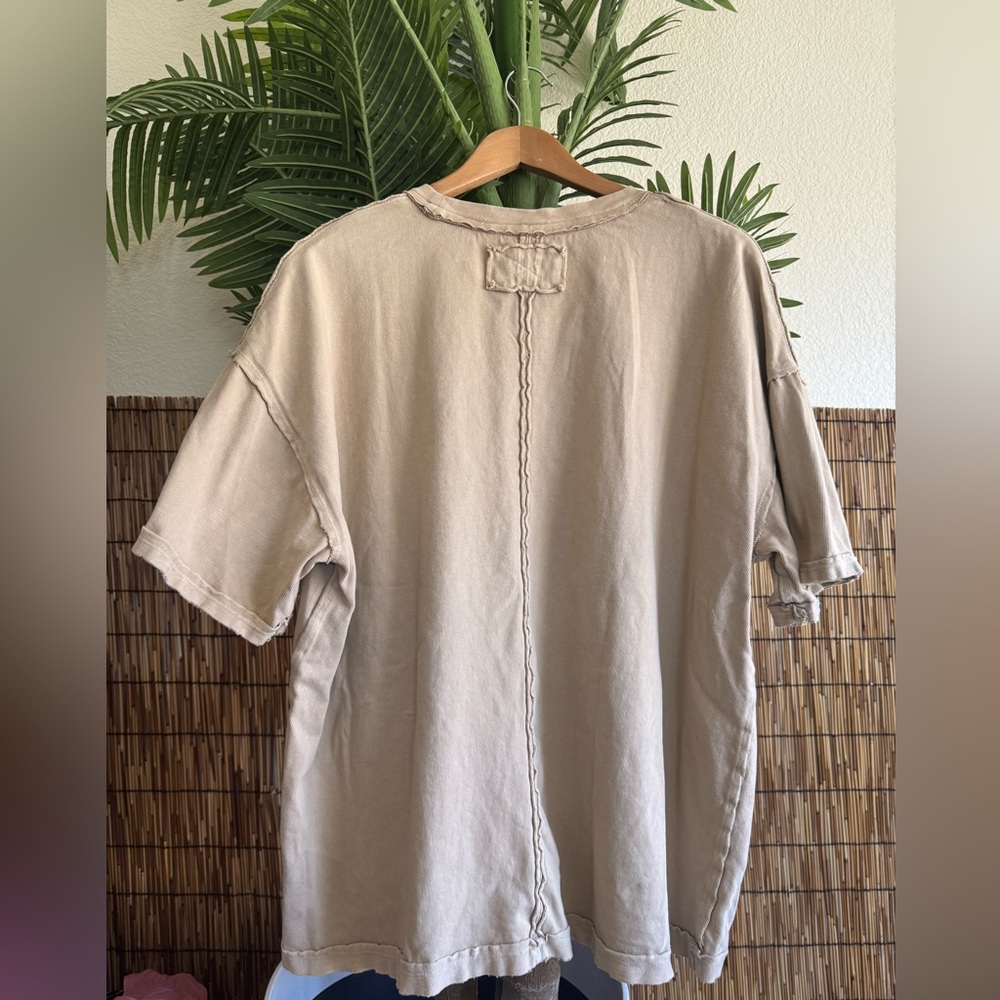 Free People We The Free Beige Farm Friends Doe Wreath Tee - Picture 5 of 5